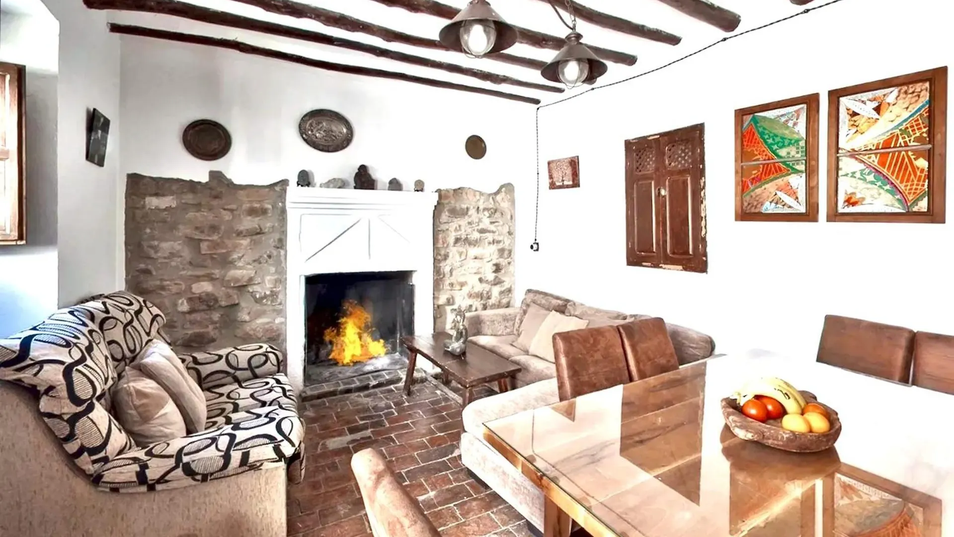 Elegant Villa In Granada With Pool And Garden