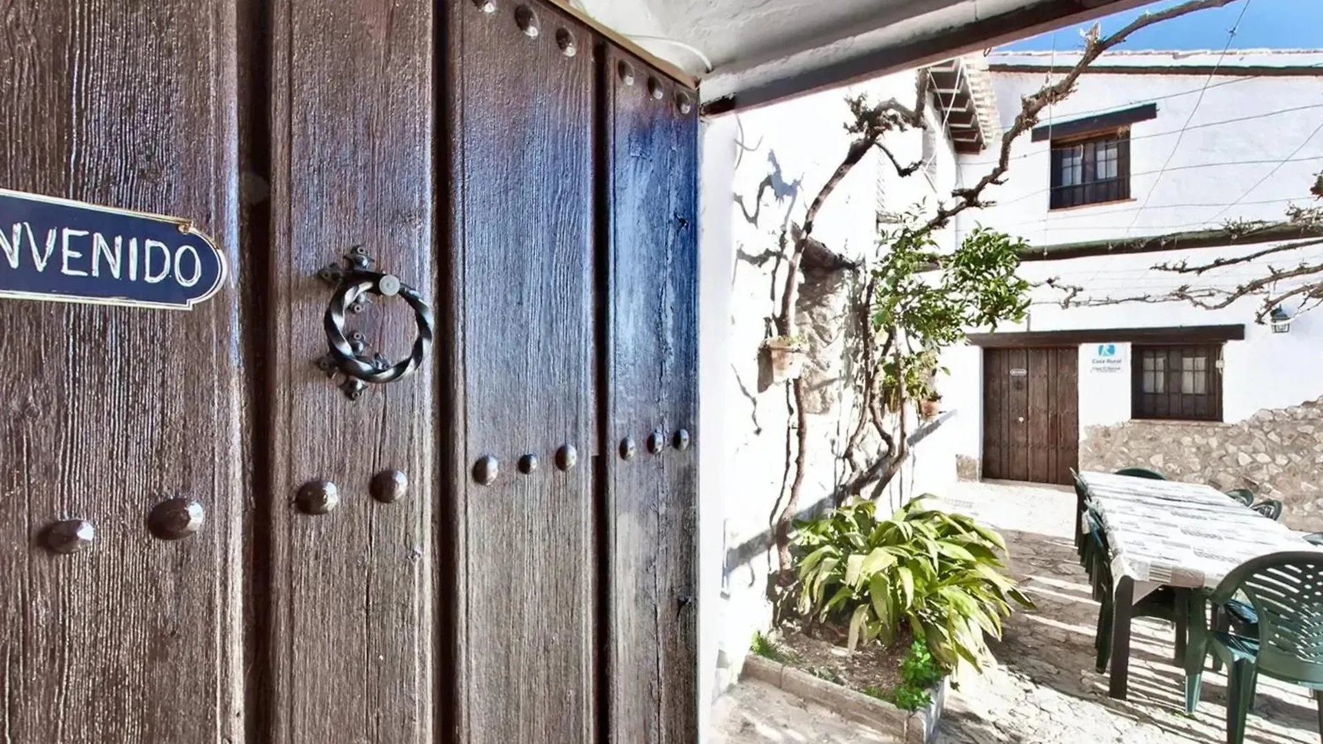 Elegant Villa In Granada With Pool And Garden 0*,